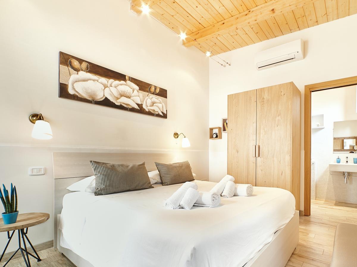Gli Aranci Bed & Breakfast 3*